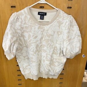 Bailey 44 Ivory Floral Knit Top Size Large Soft & Warm